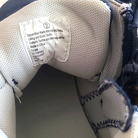 💙Boys boots, size 2, Cat & Jack💙 - Picture 5 of 5